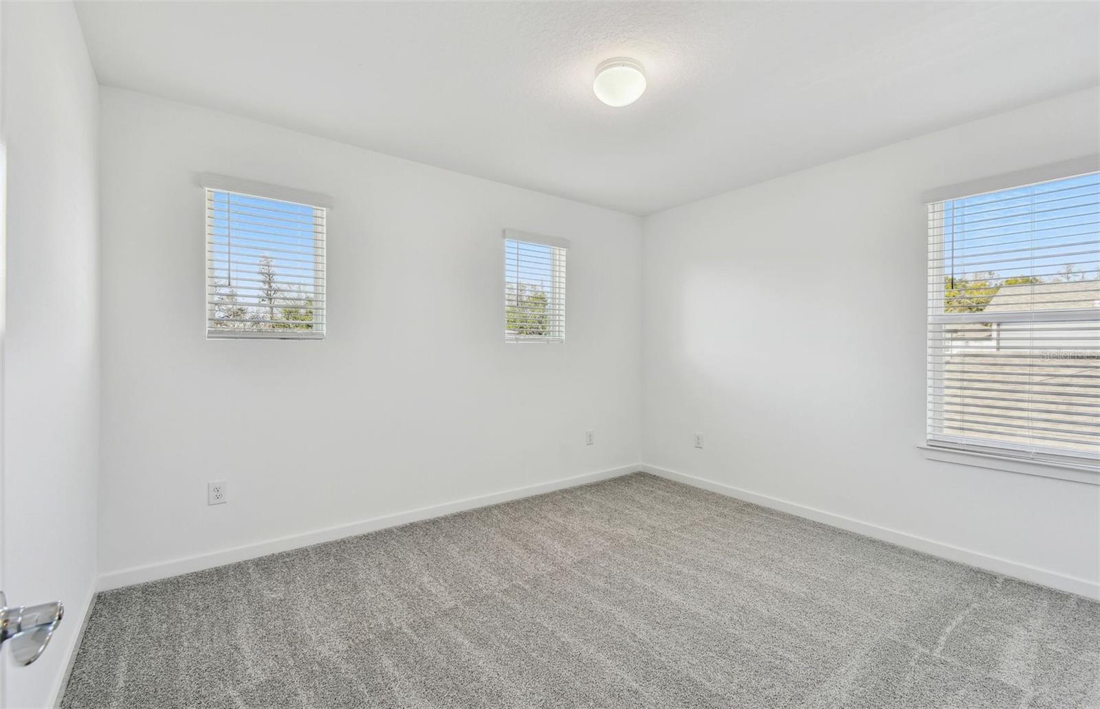 1244 KAZAZ CT, ZEPHYRHILLS, FL, 33540