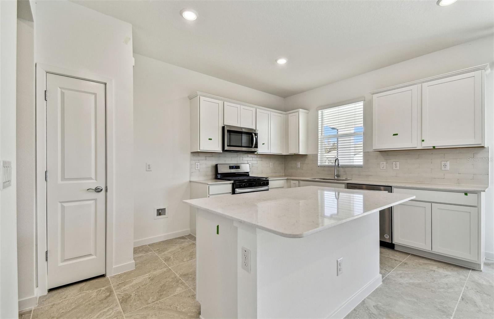 1244 KAZAZ CT, ZEPHYRHILLS, FL, 33540