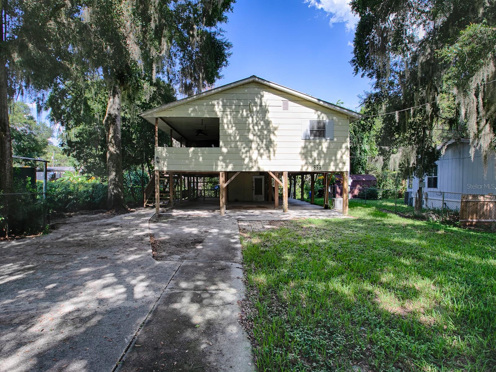 853 CR 484, LAKE PANASOFFKEE, FL, 33538