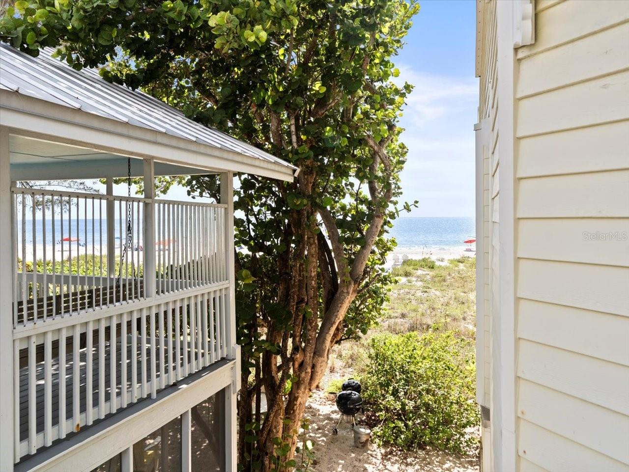 U8251980 Property Photo