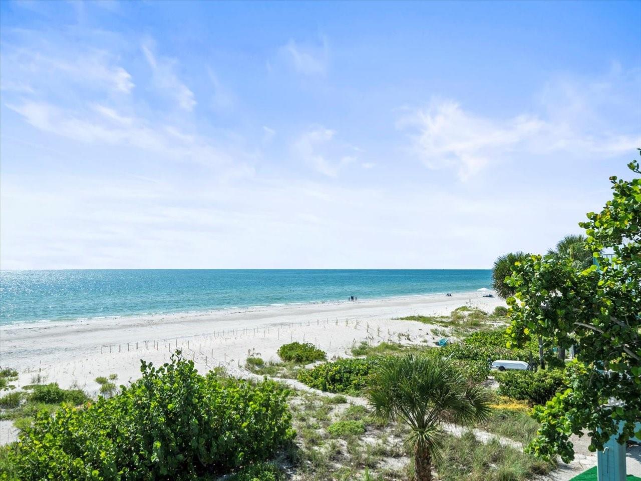 U8251980 Property Photo