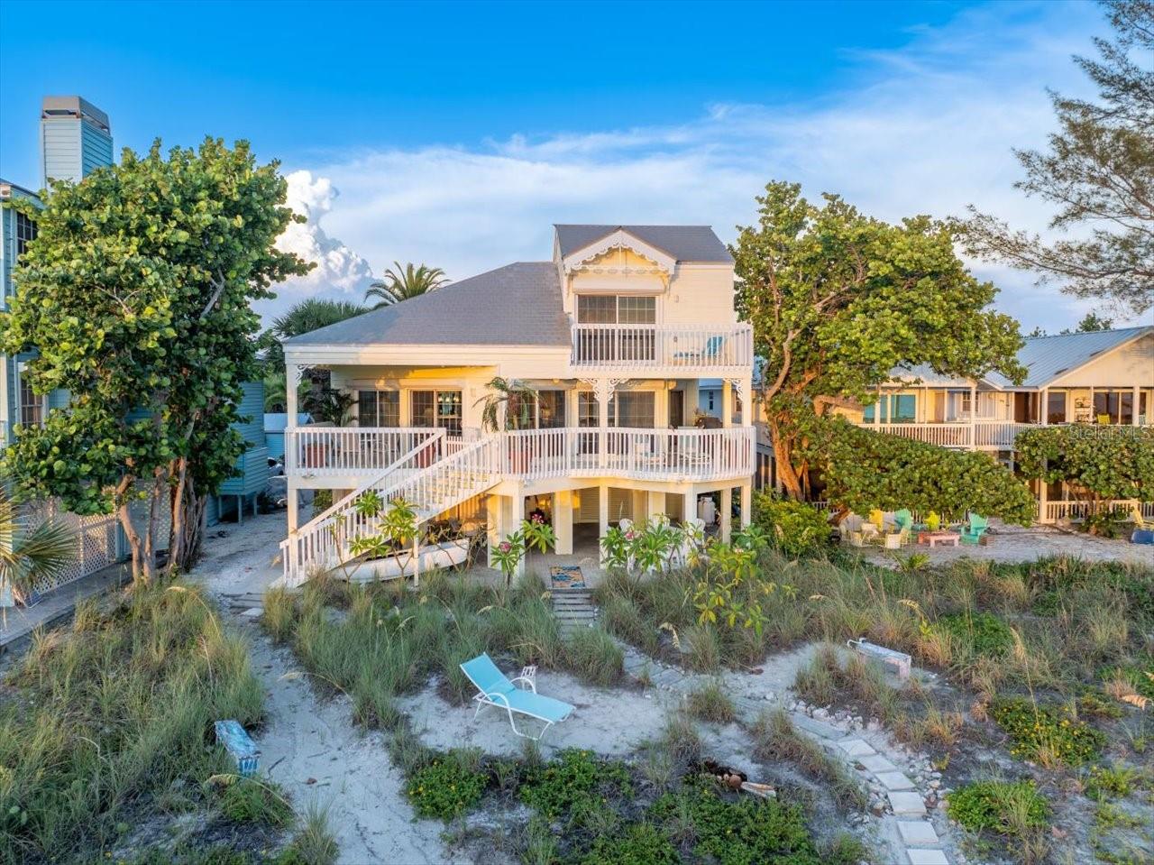 U8251980 Property Photo