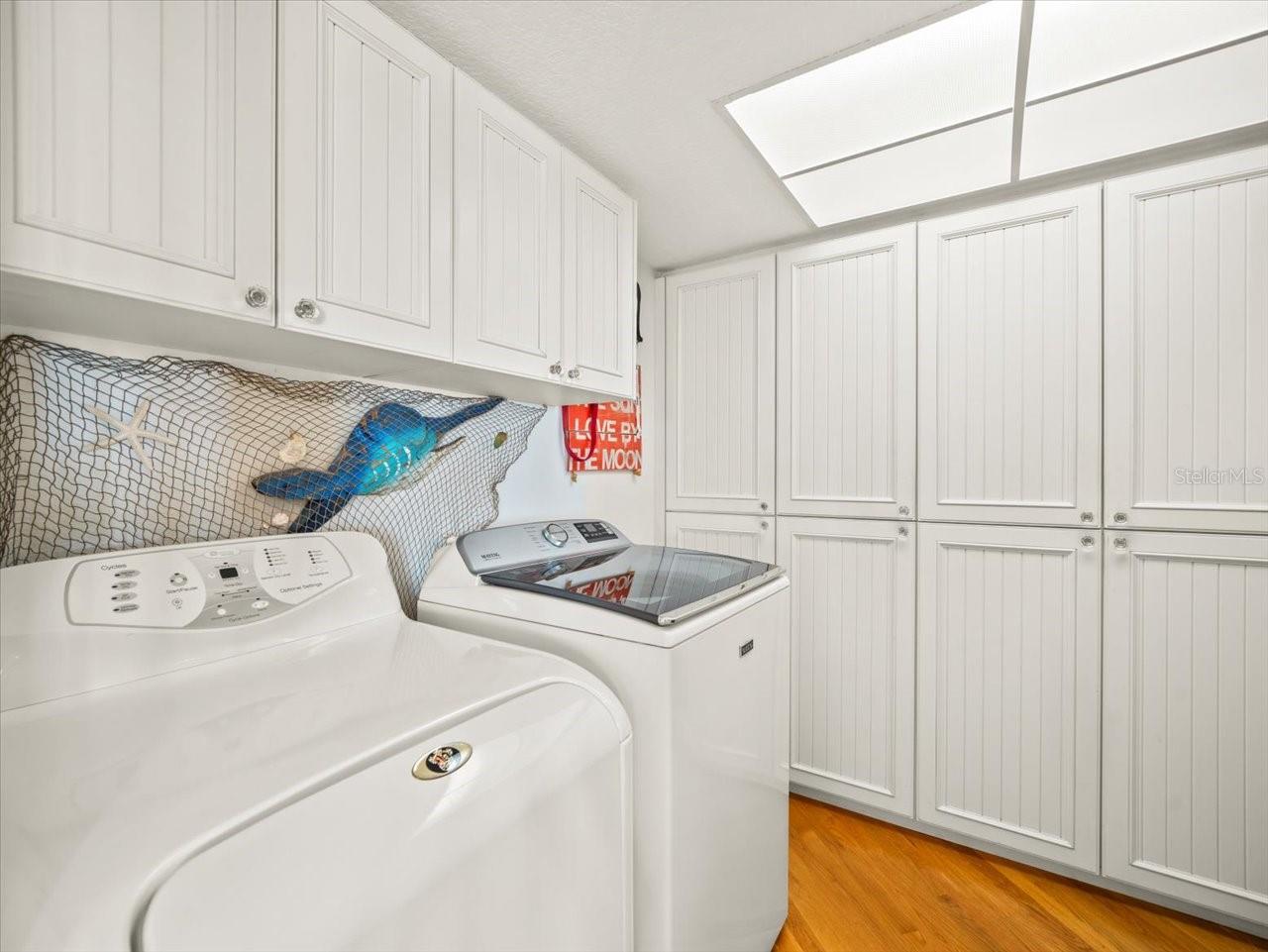 U8251980 Property Photo