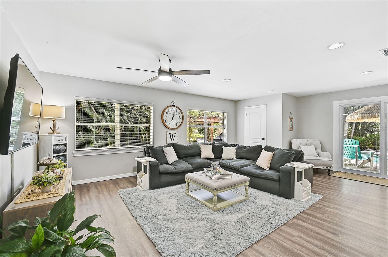 13609 3RD AVE E, BRADENTON, FL, 34212