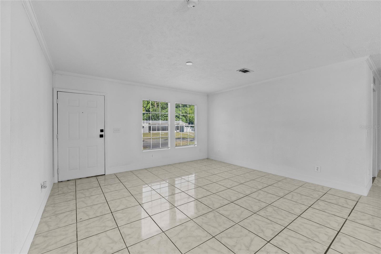 10900 LAKE DR, NEW PORT RICHEY, FL, 34654