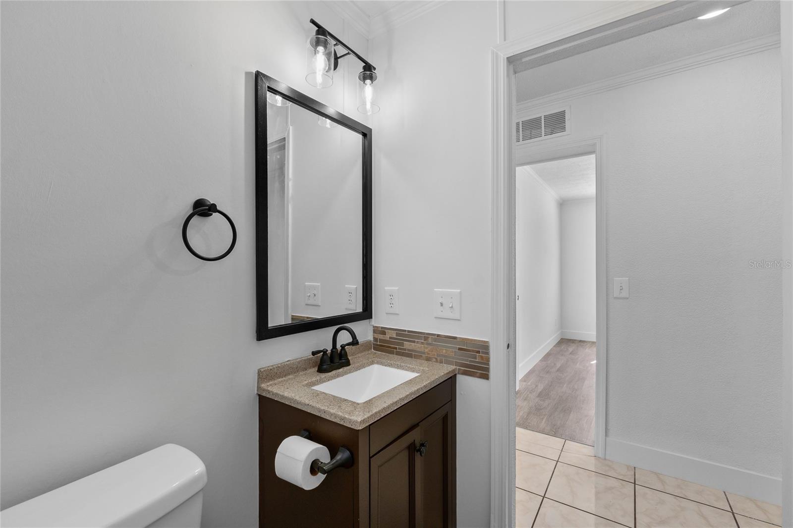10900 LAKE DR, NEW PORT RICHEY, FL, 34654