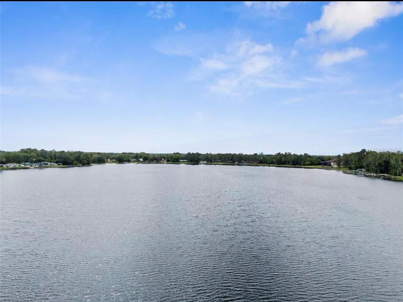 10900 LAKE DR, NEW PORT RICHEY, FL, 34654