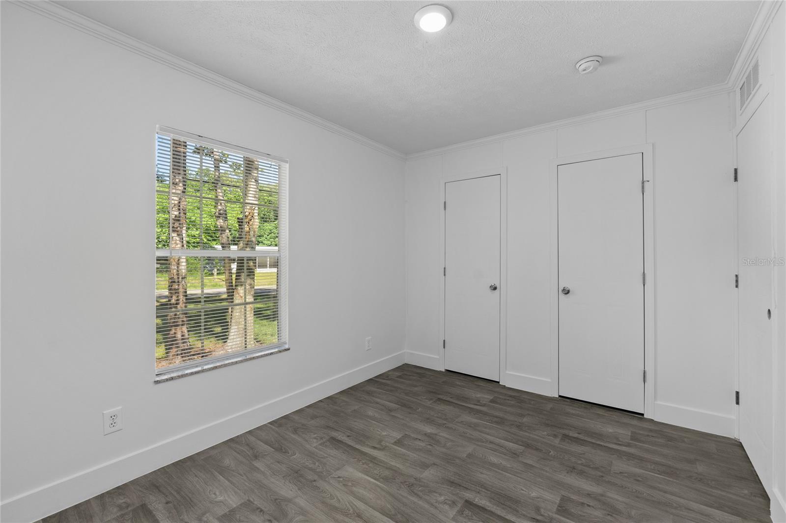 10900 LAKE DR, NEW PORT RICHEY, FL, 34654