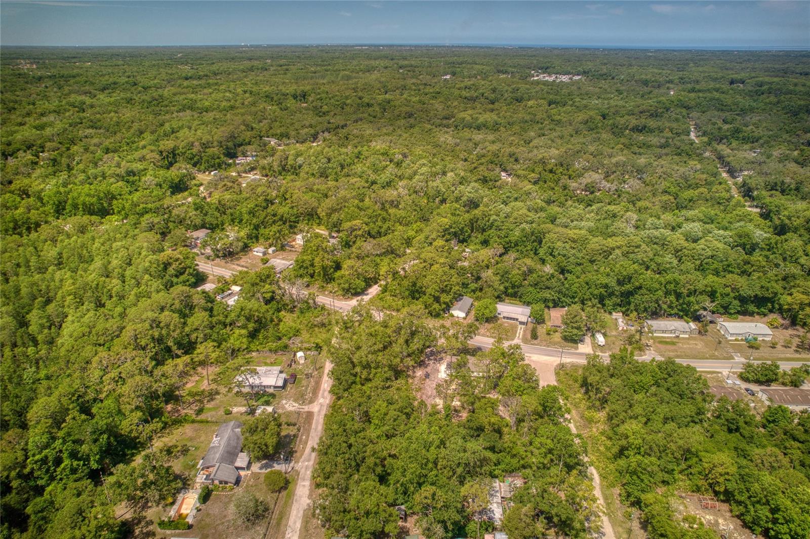10900 LAKE DR, NEW PORT RICHEY, FL, 34654