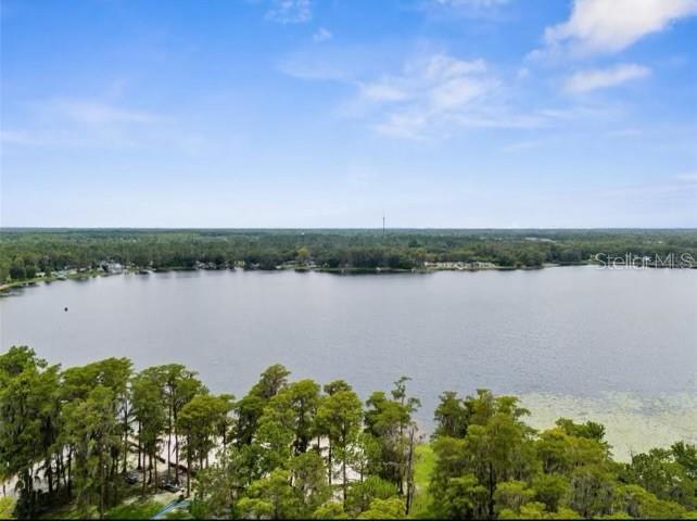 10900 LAKE DR, NEW PORT RICHEY, FL, 34654