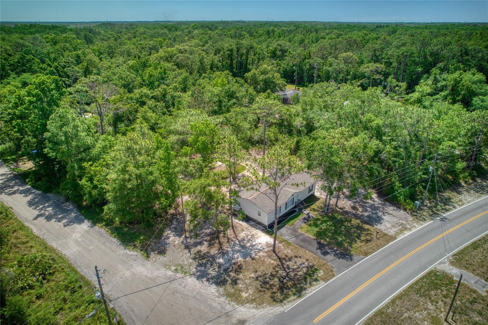 10900 LAKE DR, NEW PORT RICHEY, FL, 34654