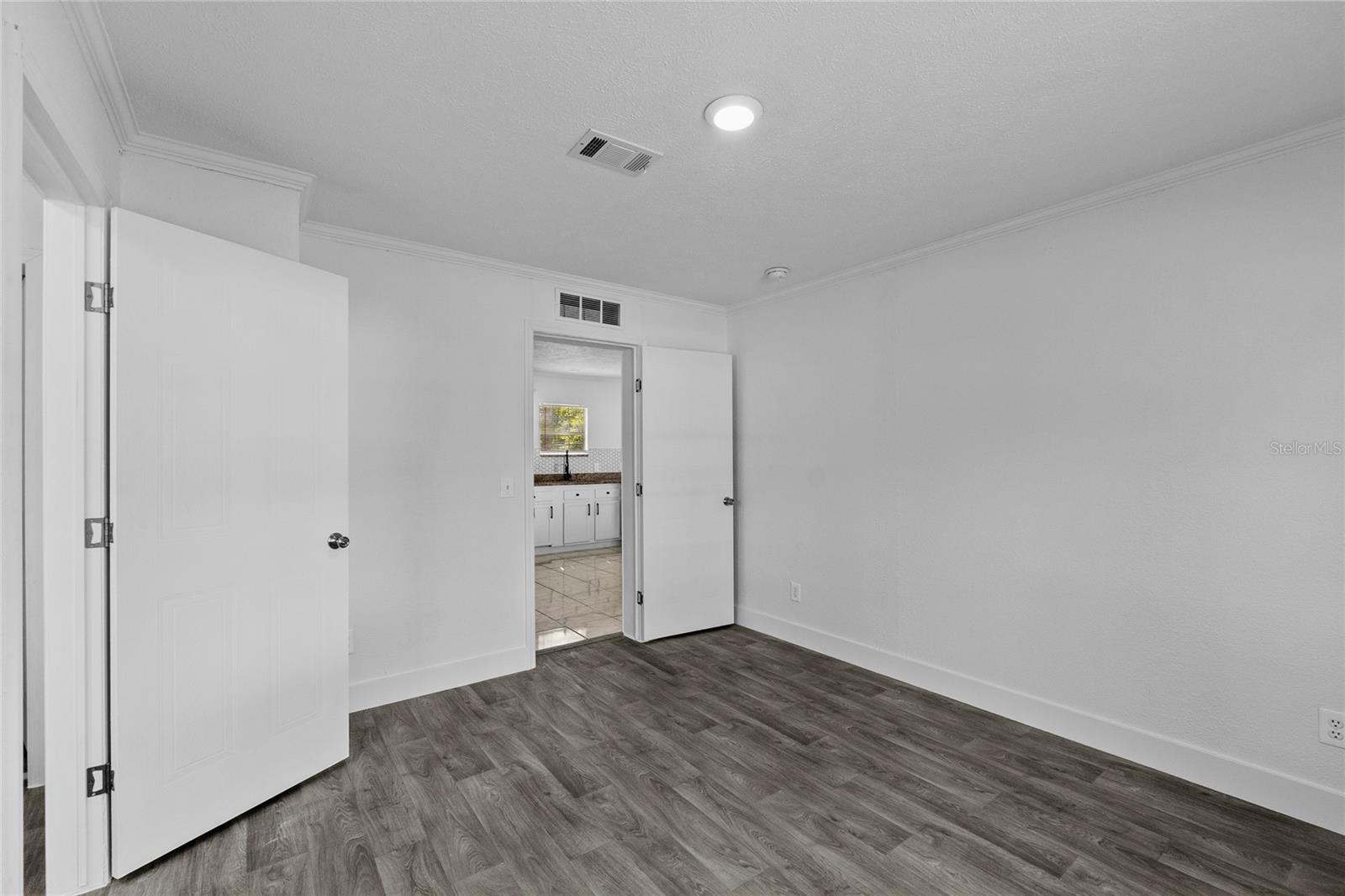 10900 LAKE DR, NEW PORT RICHEY, FL, 34654