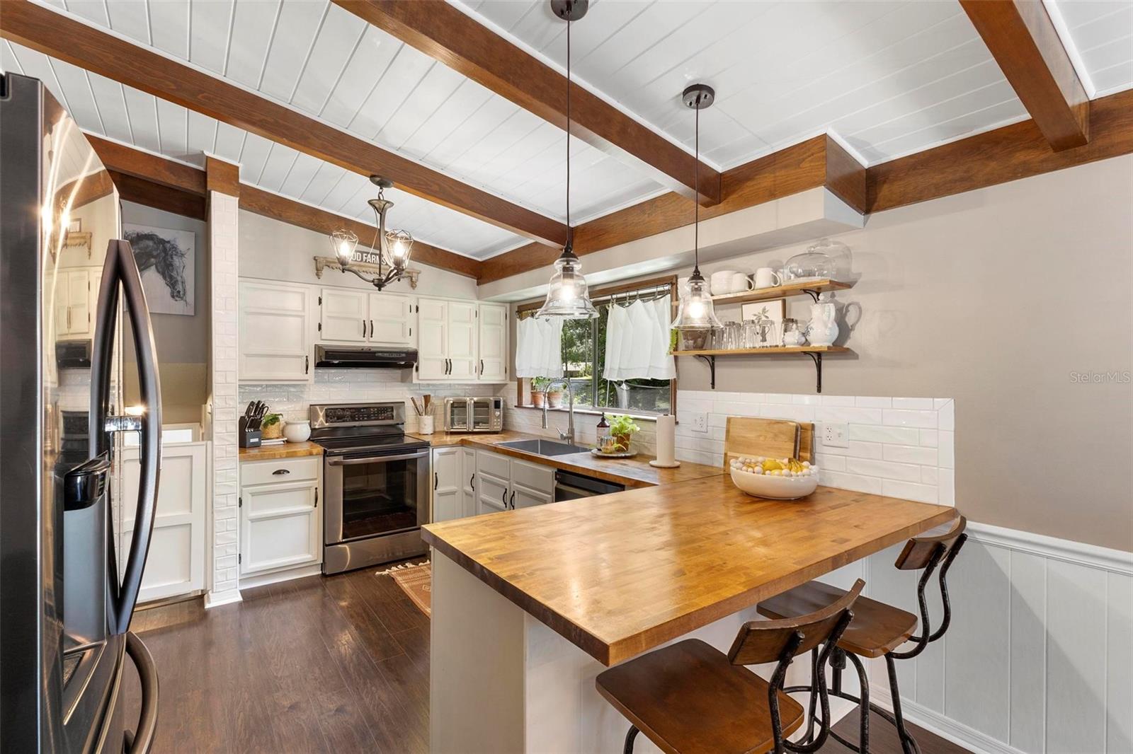 2101 STRATFORD DR, DELAND, FL, 32724