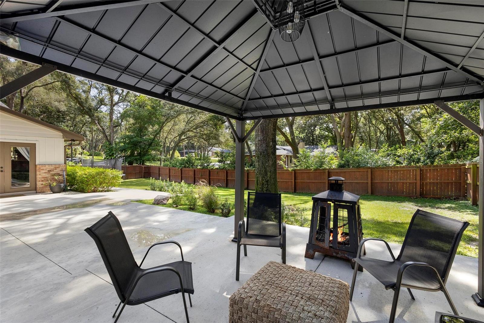 2101 STRATFORD DR, DELAND, FL, 32724