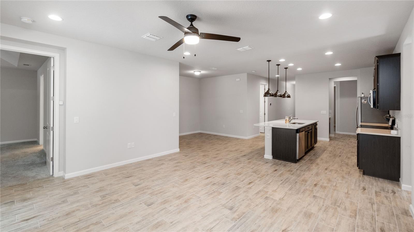 11406 BLUE WOODS DR, RIVERVIEW, FL, 33569