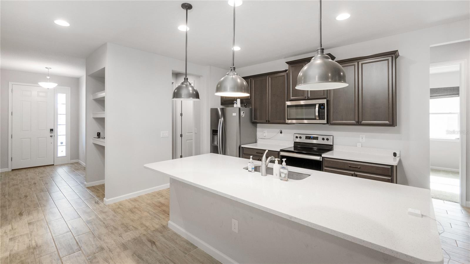 11406 BLUE WOODS DR, RIVERVIEW, FL, 33569