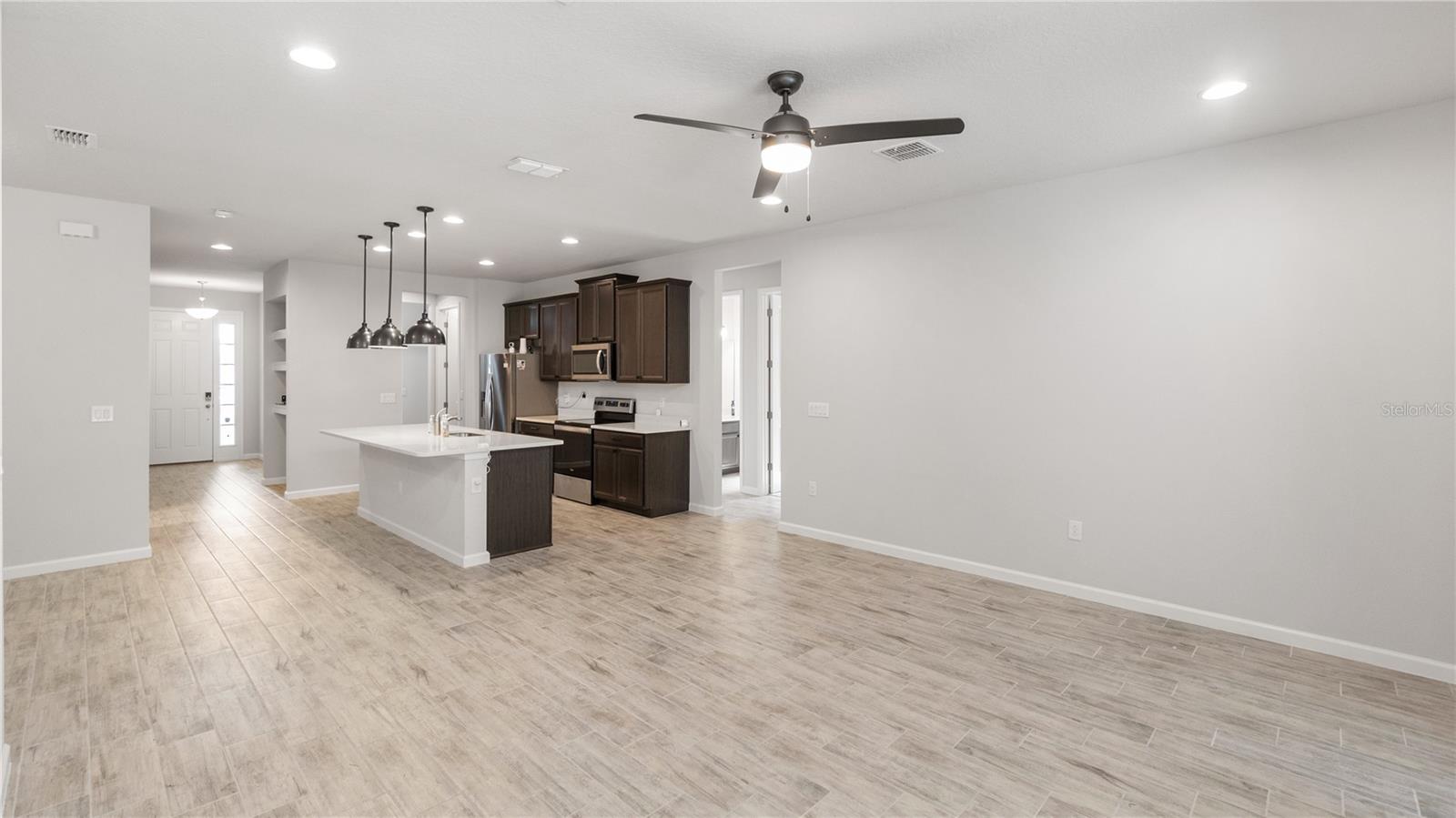 11406 BLUE WOODS DR, RIVERVIEW, FL, 33569