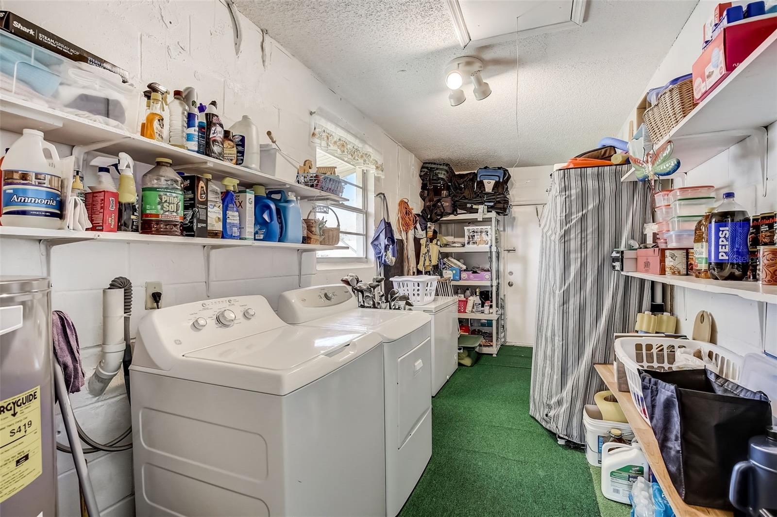 2344 GLENMORE CIR, SUN CITY CENTER, FL, 33573