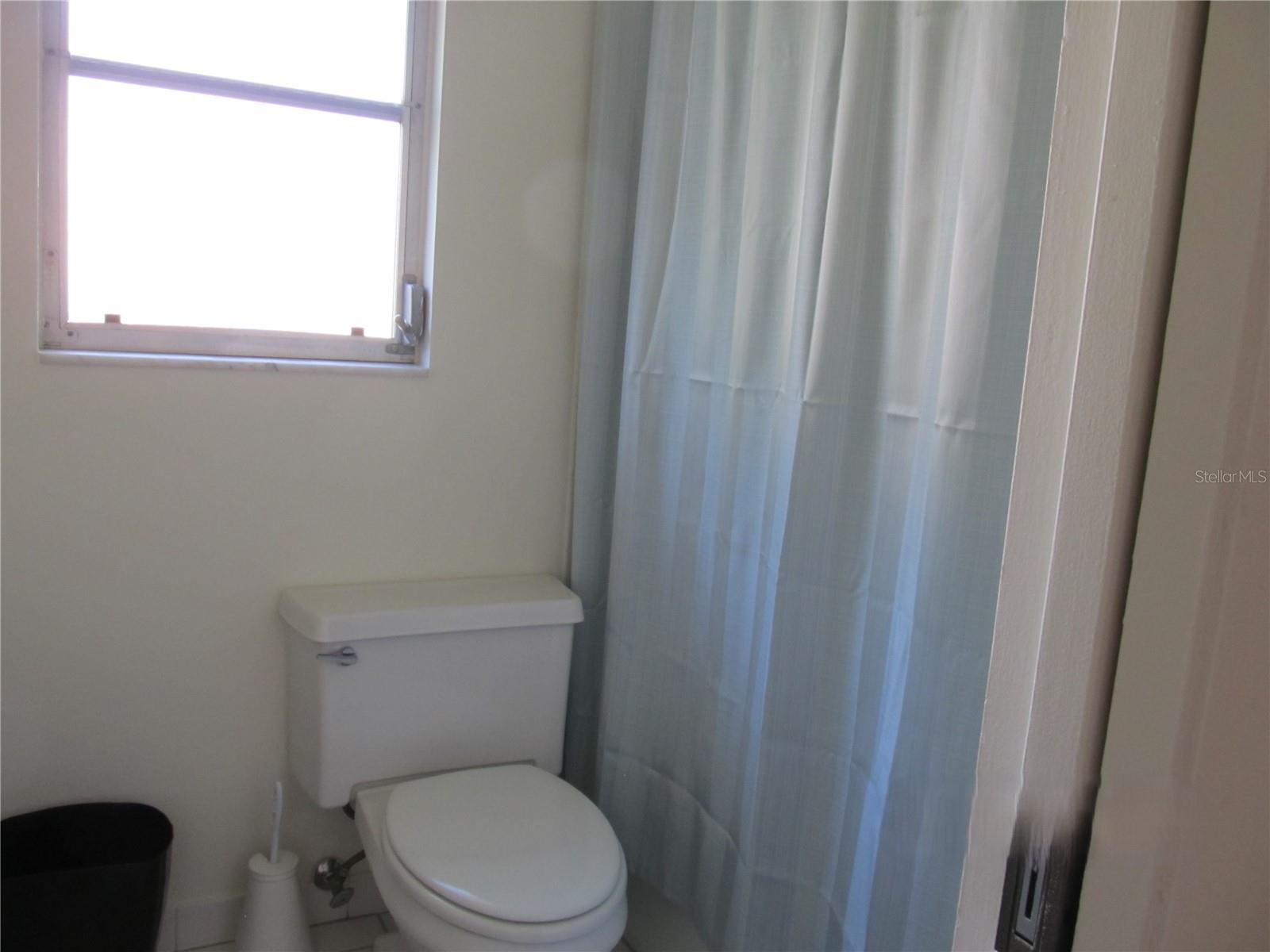 7050 W COUNTRY CLUB DR N #10-A, SARASOTA, FL, 34243
