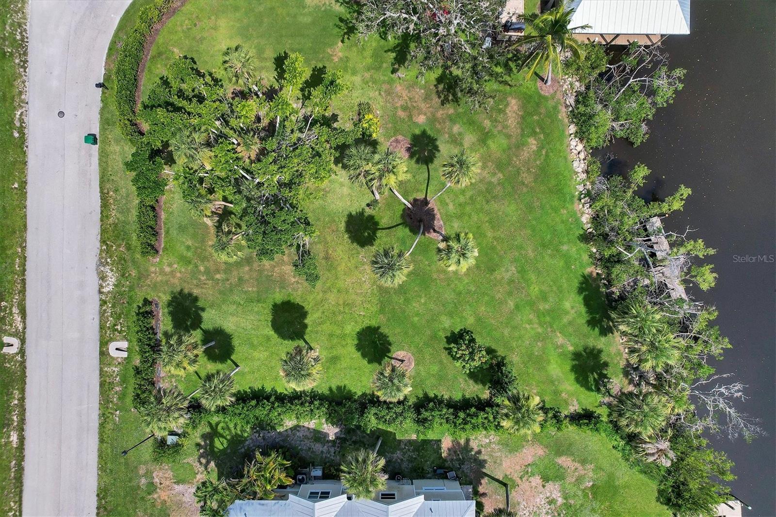 10060 CREEKSIDE DR, PLACIDA, FL, 33946