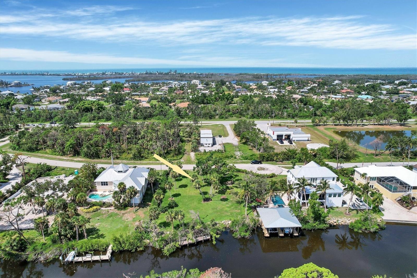 10060 CREEKSIDE DR, PLACIDA, FL, 33946