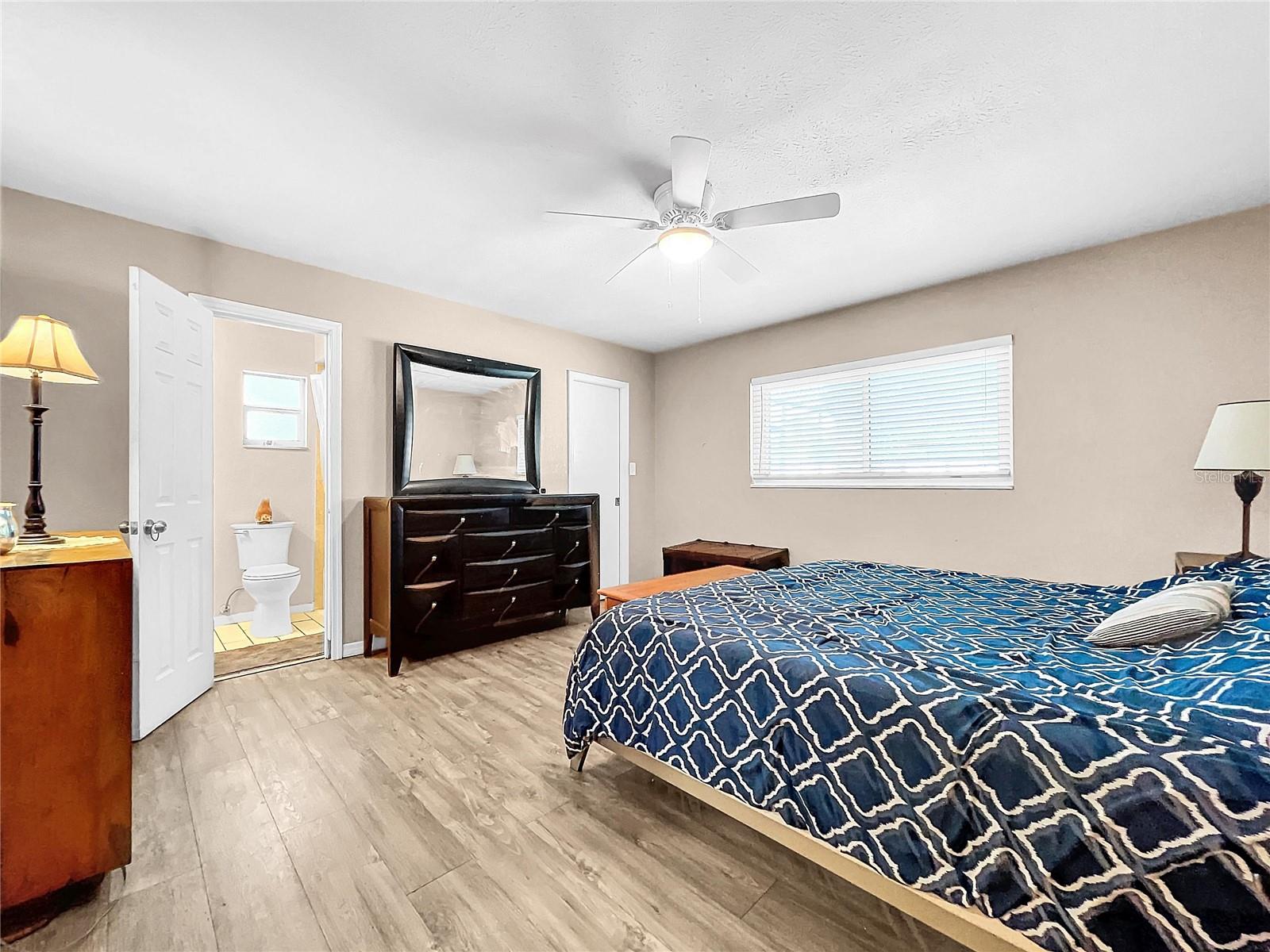 2215 SHERBROOK DR, VALRICO, FL, 33594