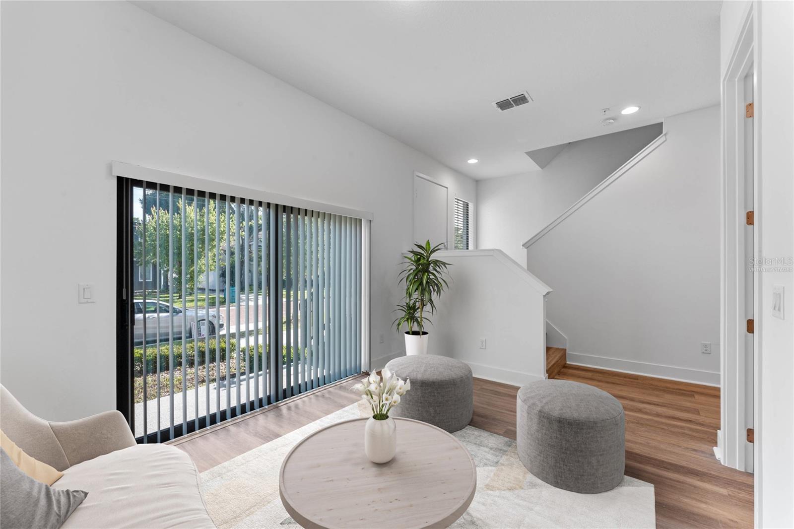42 W HARDING ST #B, ORLANDO, FL, 32806