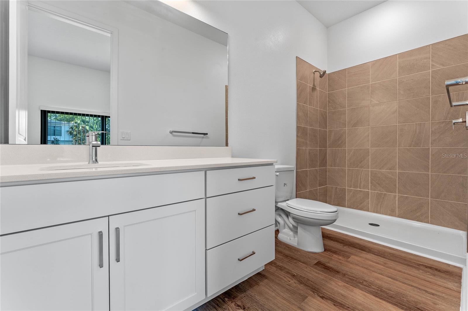 42 W HARDING ST #B, ORLANDO, FL, 32806