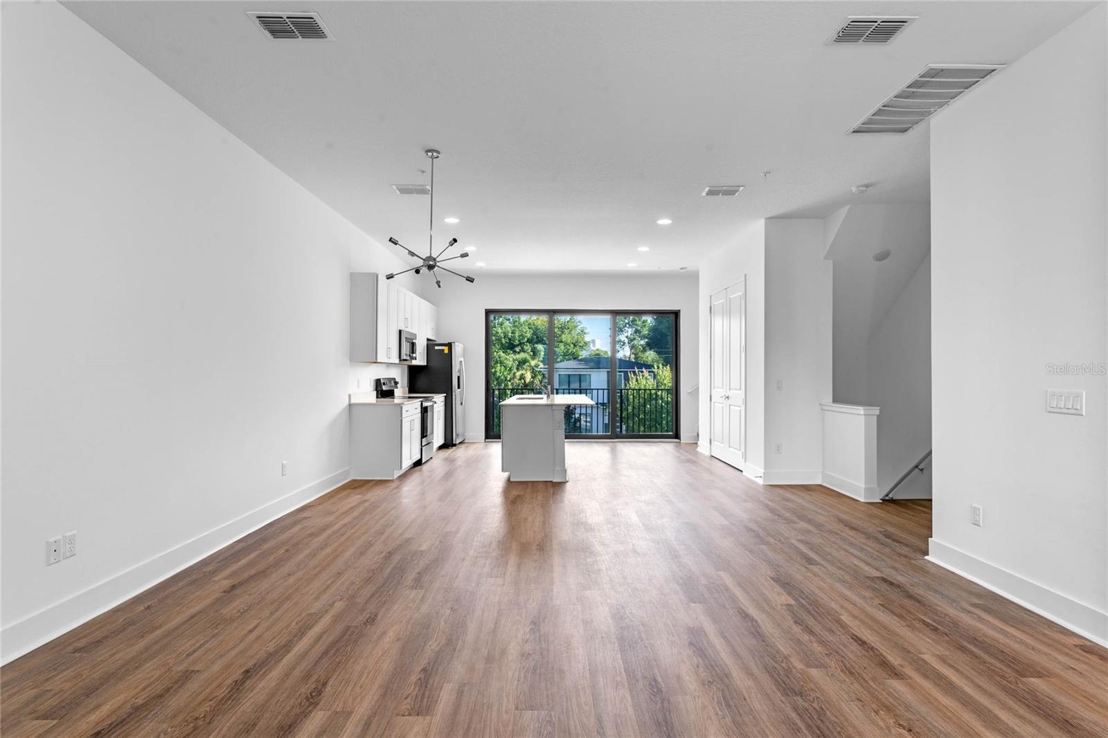 42 W HARDING ST #B, ORLANDO, FL, 32806