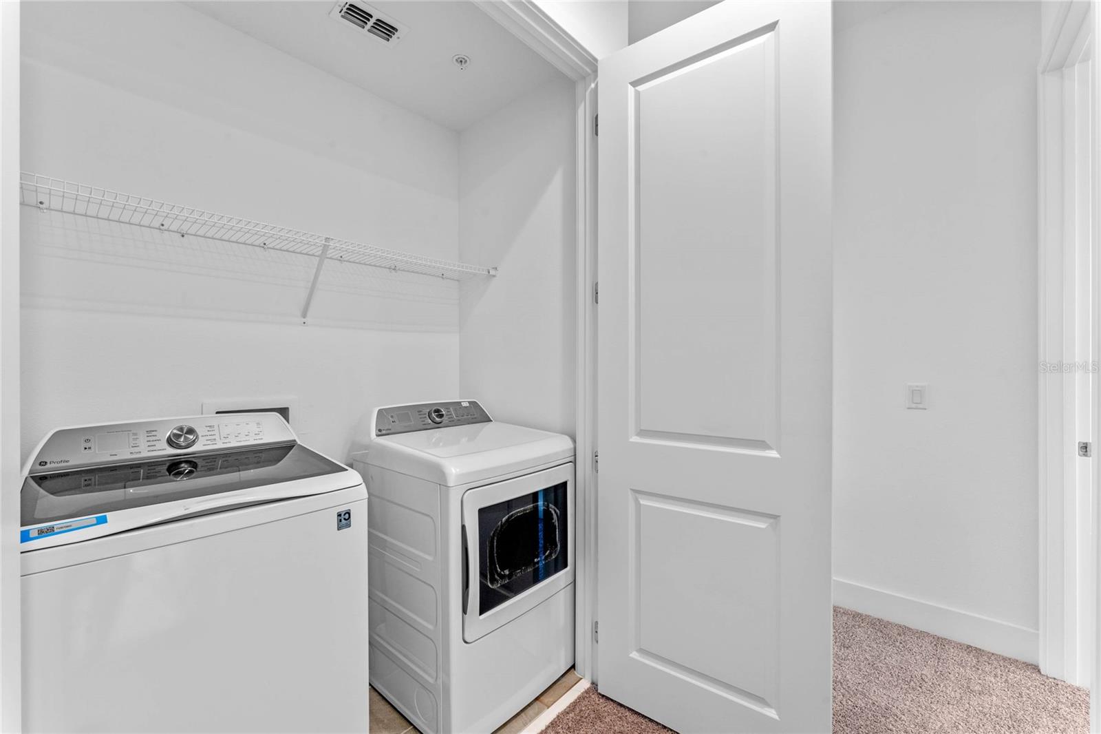 42 W HARDING ST #B, ORLANDO, FL, 32806