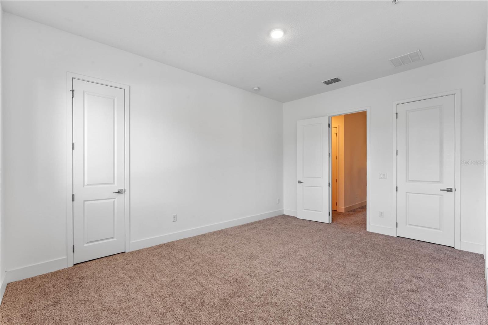 42 W HARDING ST #B, ORLANDO, FL, 32806