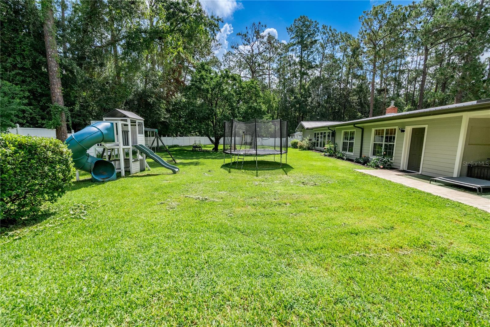 1525 E CALL ST, STARKE, FL, 32091