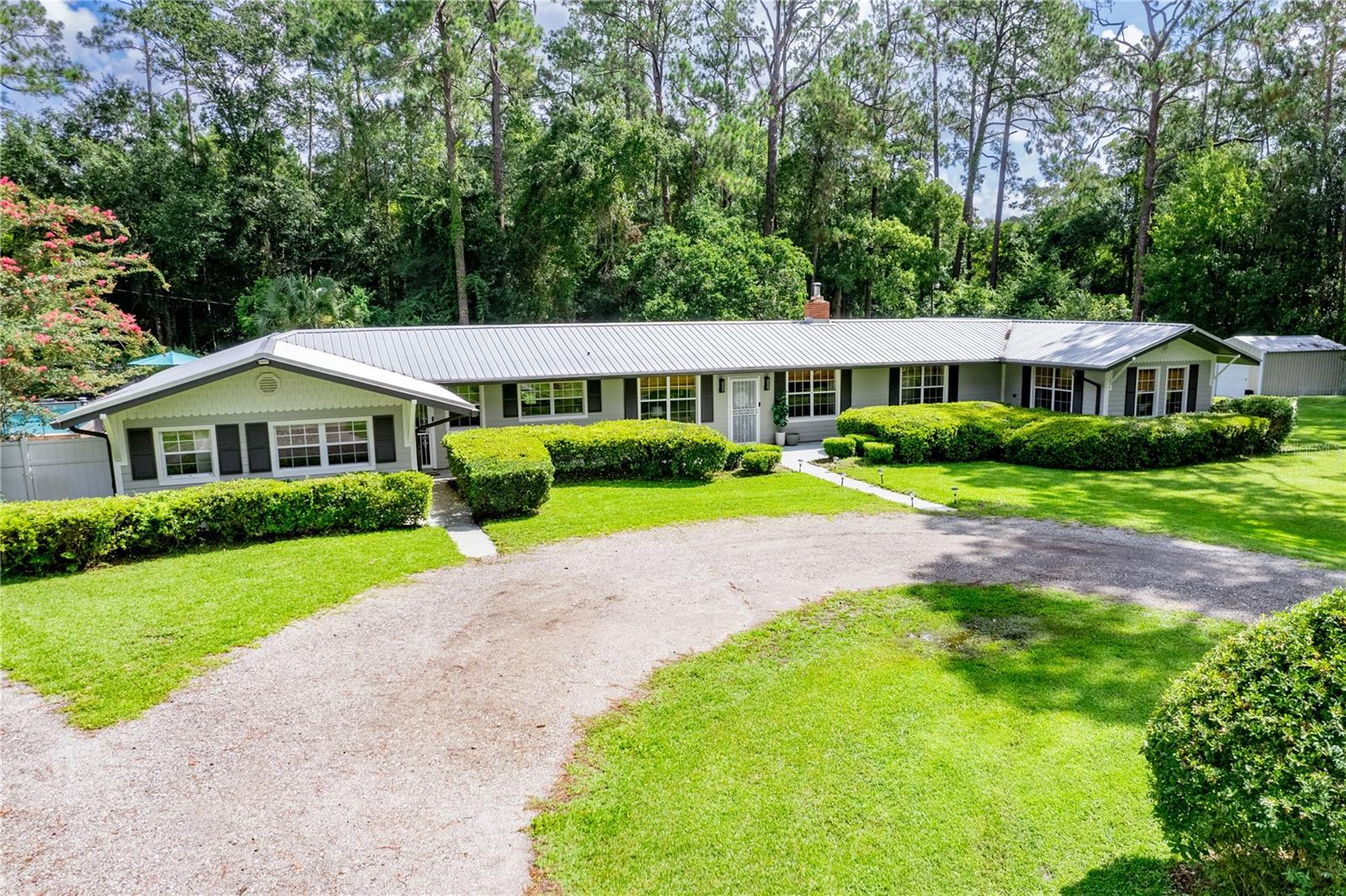 1525 E CALL ST, STARKE, FL, 32091