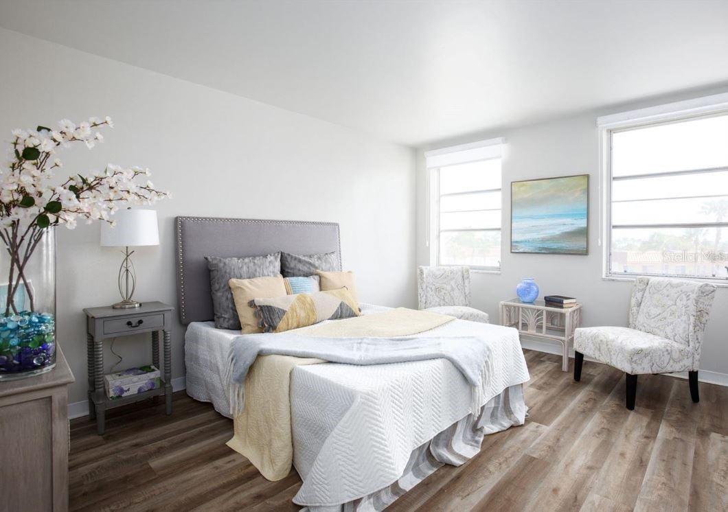 10355 PARADISE BLVD #211, TREASURE ISLAND, FL, 33706