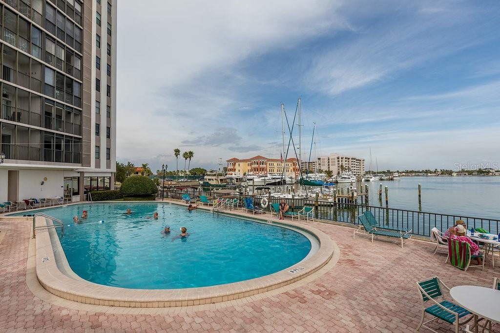 10355 PARADISE BLVD #211, TREASURE ISLAND, FL, 33706