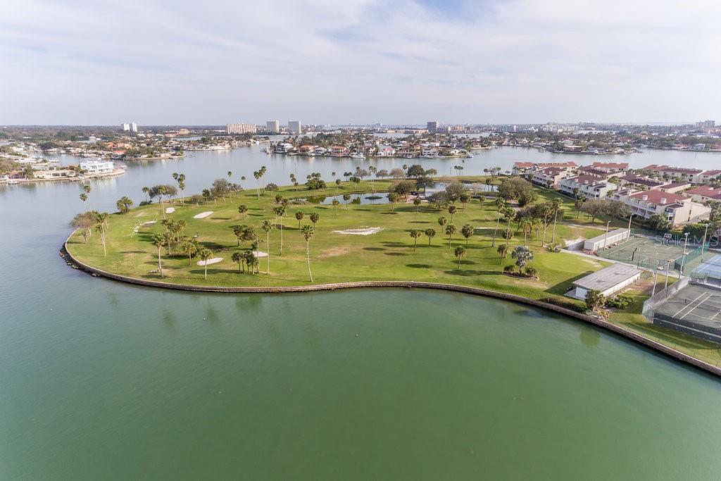 10355 PARADISE BLVD #211, TREASURE ISLAND, FL, 33706