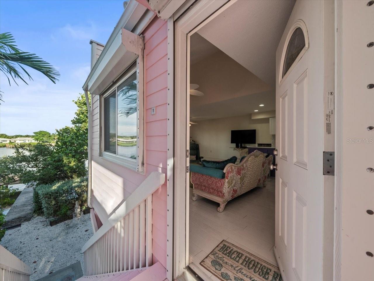 U8252027 Property Photo