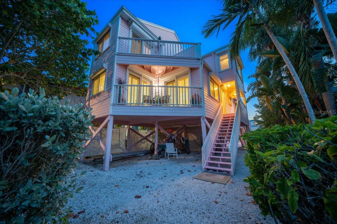 U8252027 Property Photo