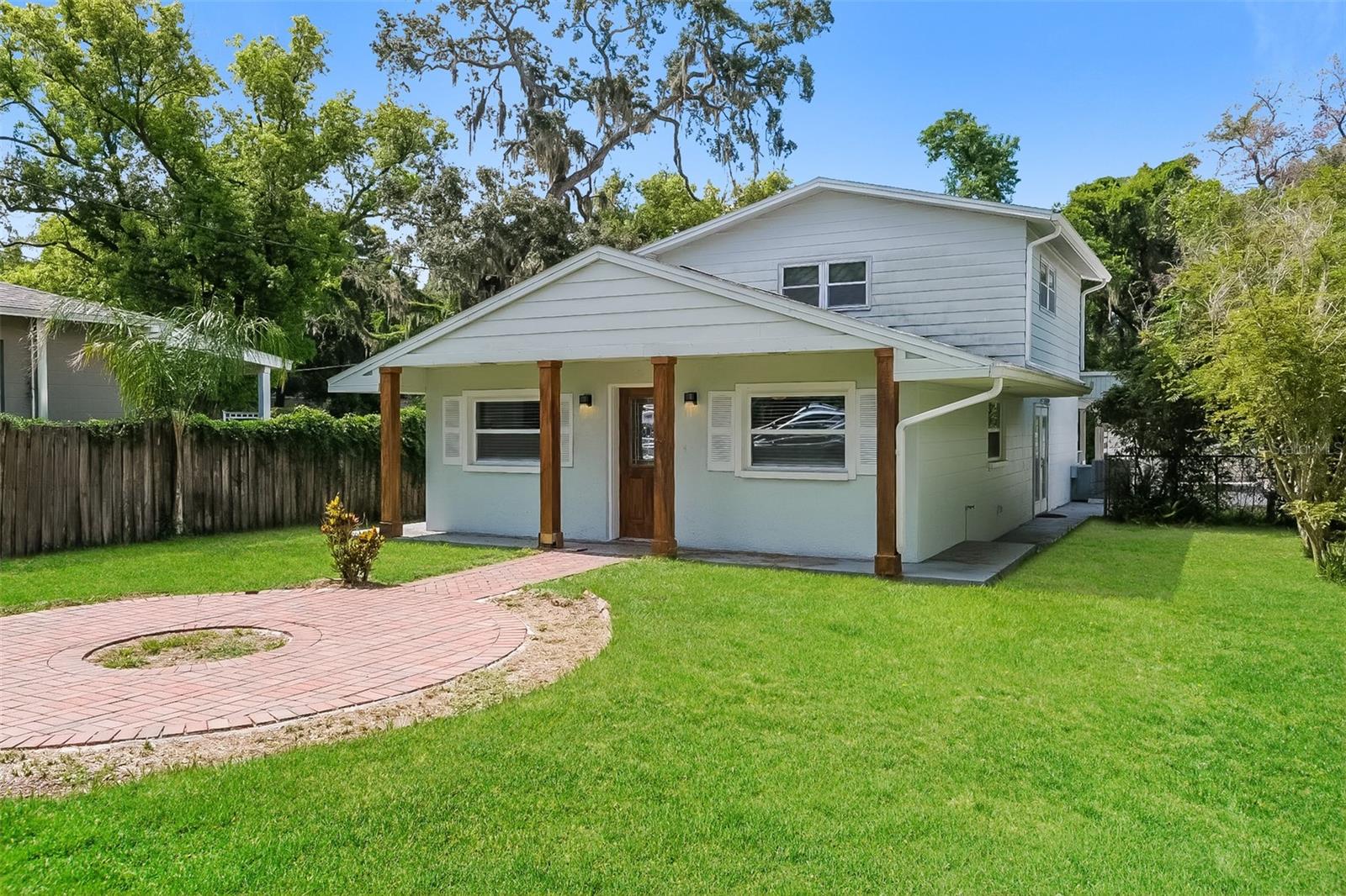 1415 E HENRY AVE, TAMPA, FL, 33604