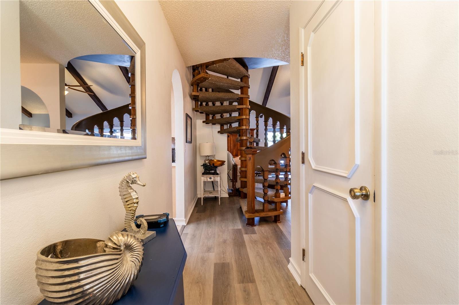 3605 COUNTRY CLUB BLVD #C, CAPE CORAL, FL, 33904