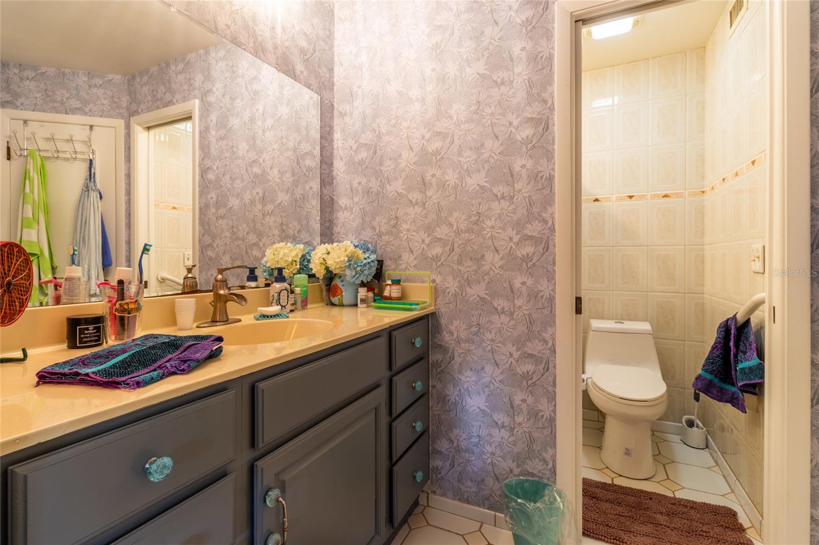 3605 COUNTRY CLUB BLVD #C, CAPE CORAL, FL, 33904