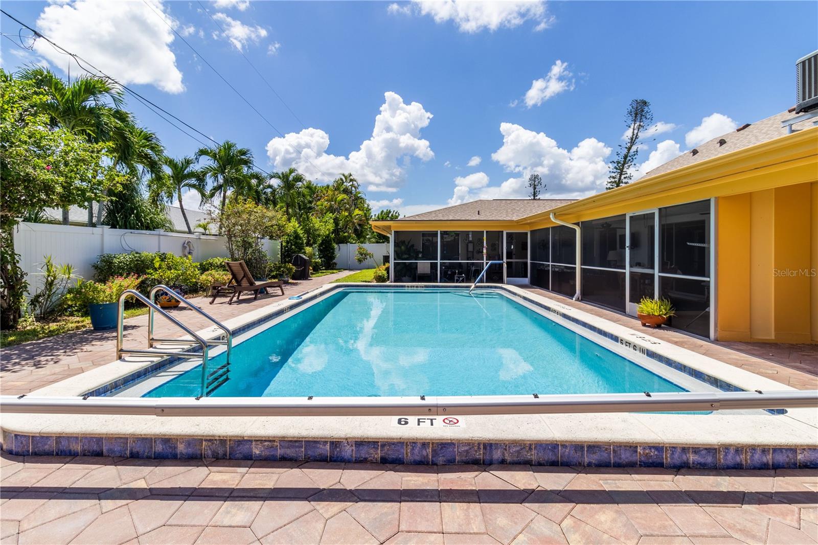 3605 COUNTRY CLUB BLVD #C, CAPE CORAL, FL, 33904