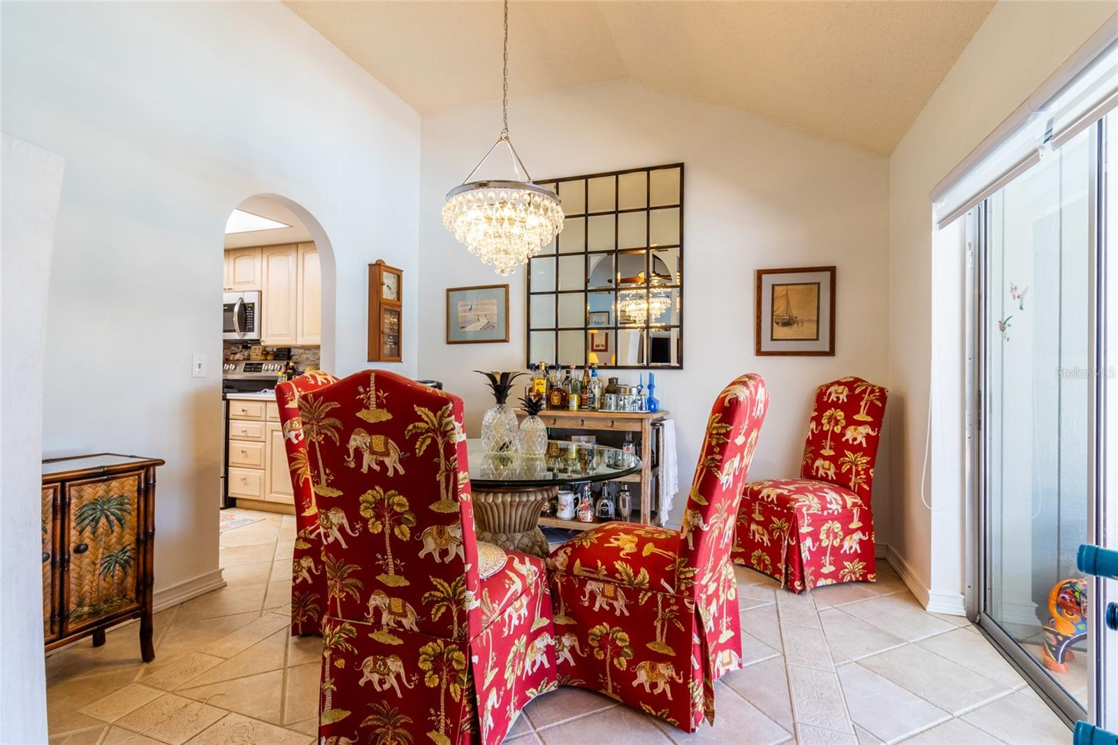 3605 COUNTRY CLUB BLVD #C, CAPE CORAL, FL, 33904
