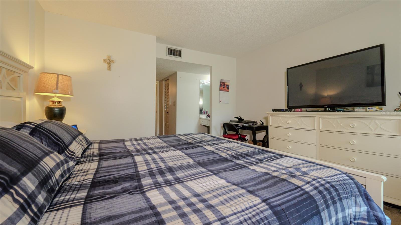 2700 COVE CAY DR #1-2B, CLEARWATER, FL, 33760