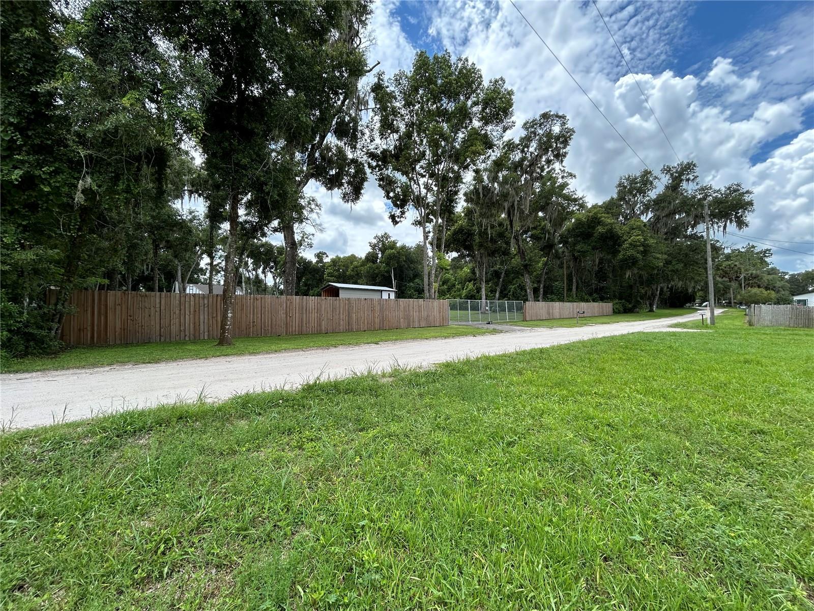 37650 FARR RD, DADE CITY, FL, 33523