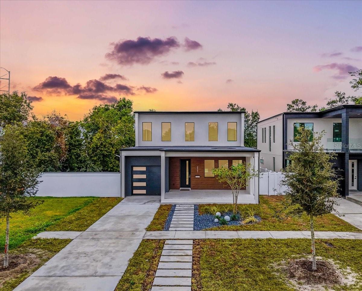 2721 17TH AVE N, ST PETERSBURG, FL, 33713