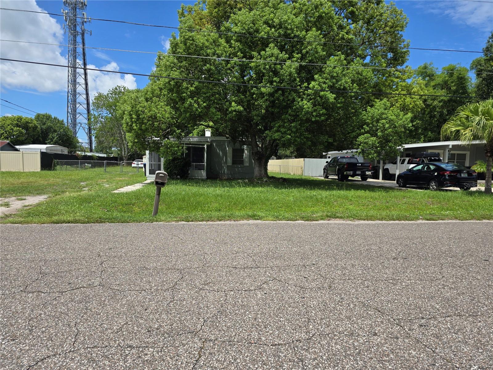 2012 VINCENT RD, ORLANDO, FL, 32817