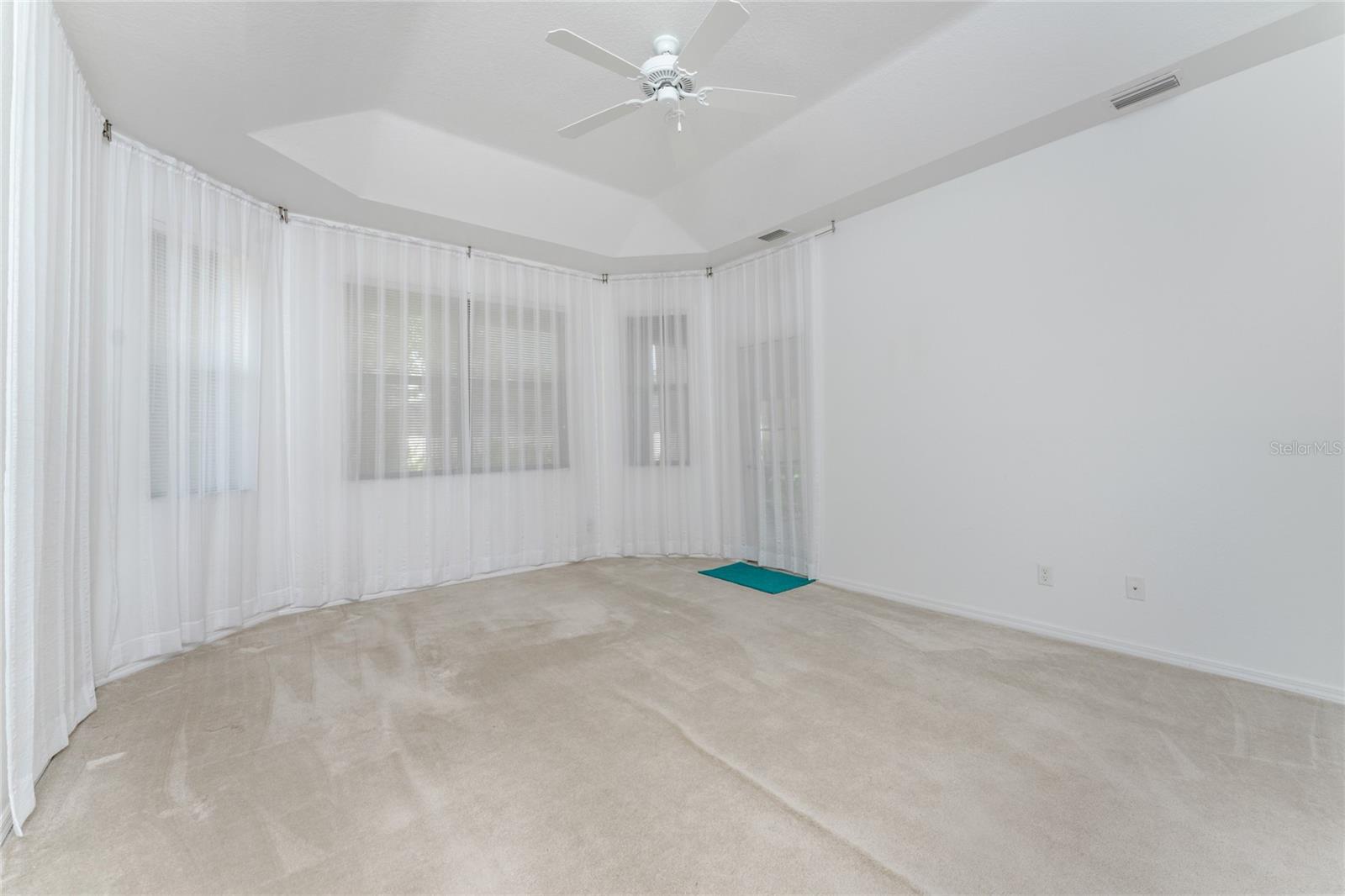 4563 S CHAMBERLAIN BLVD, NORTH PORT, FL, 34286