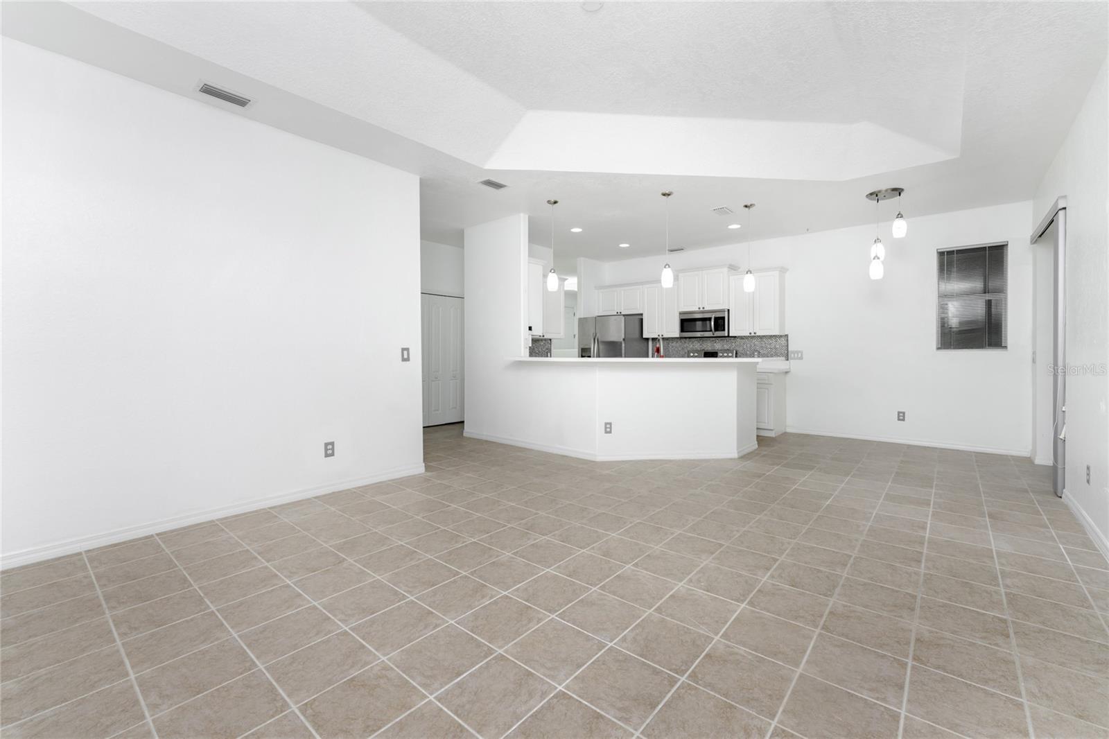 4563 S CHAMBERLAIN BLVD, NORTH PORT, FL, 34286
