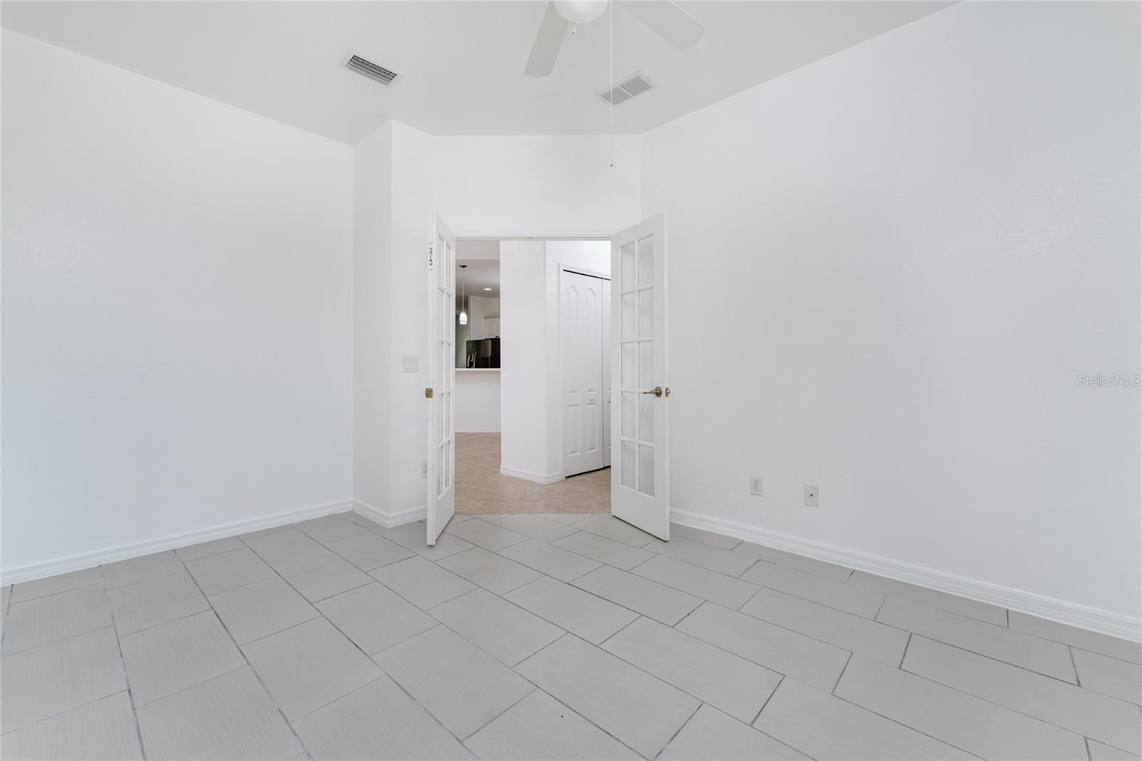 4563 S CHAMBERLAIN BLVD, NORTH PORT, FL, 34286